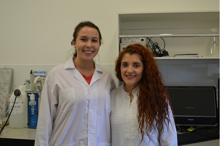 Laboratorio de Productos Forestales del DIQ recibió a pasantes doctorales de Argentina y Colombia