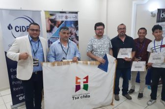 Luis García participó en congreso internacional en Ecuador