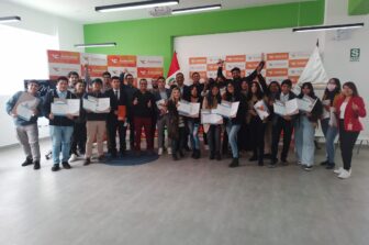 Destacada participación de Gearbox UdeC en programa de emprendimiento tecnológico en Perú