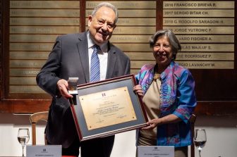 Trayectoria, contribución a la sociedad y a la profesión: Instituto de Ingenieros otorga Medalla de Oro 2023 a Sergio Lavanchy