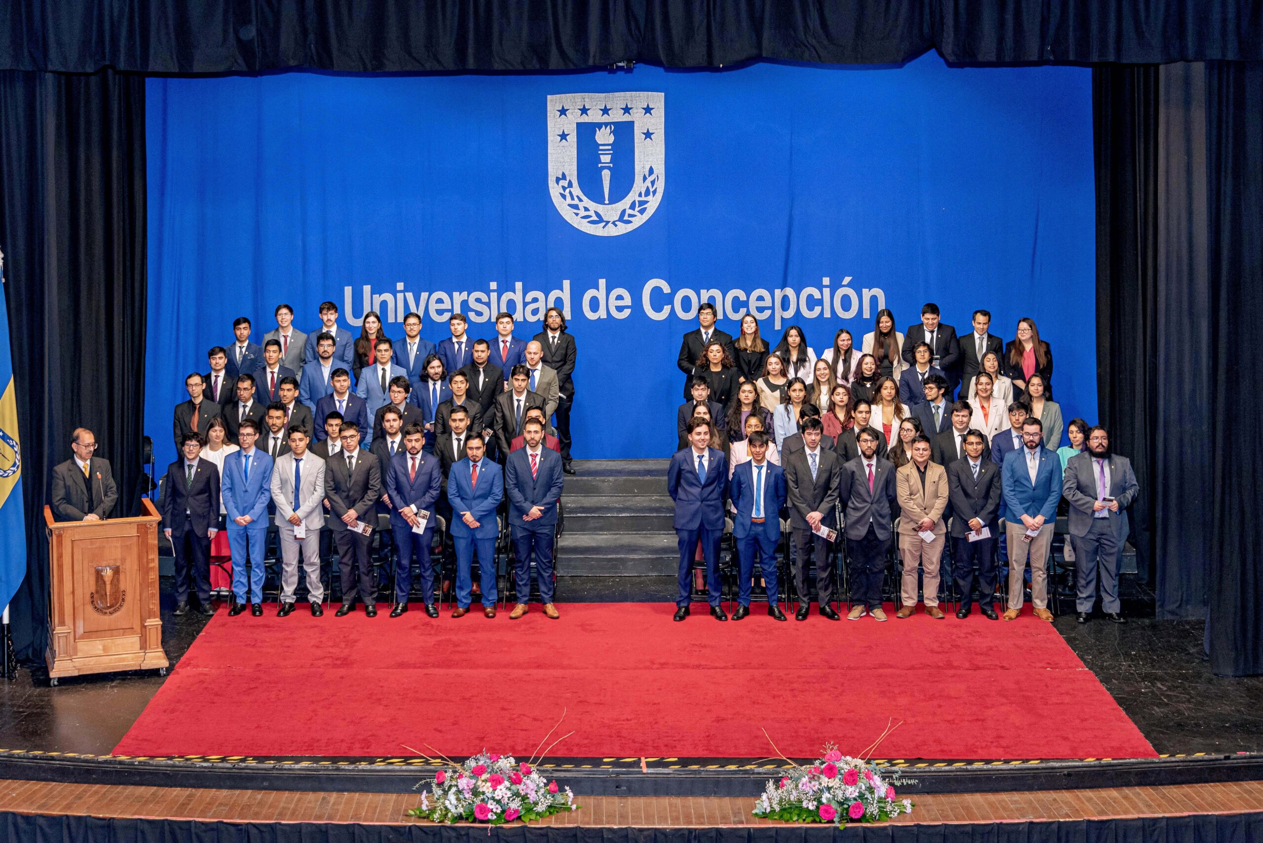 Departamento de Ingeniería Eléctrica e Informática celebran a una nueva generación de titulados