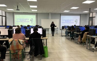 FEM Biobío y CDIA UdeC llevan a cabo el primer taller del programa “Usa IA Generativa para potenciar tu emprendimiento”