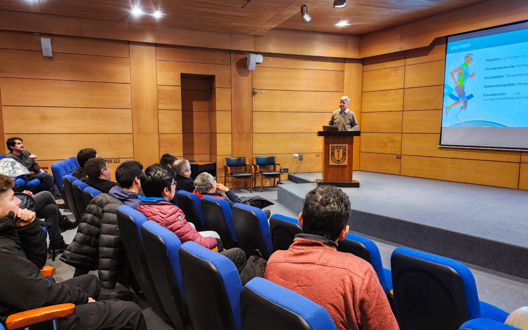 Con charla sobre los panamericanos: Harold Mayne-Nicholls inició asignatura sobre gestión deportiva