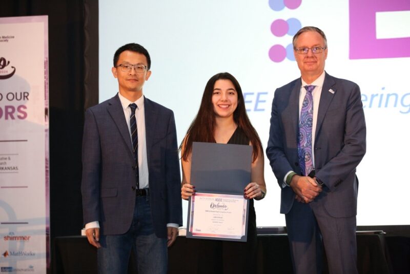 Alumna ganó importante premio en congreso internacional de Ingeniería Biomédica