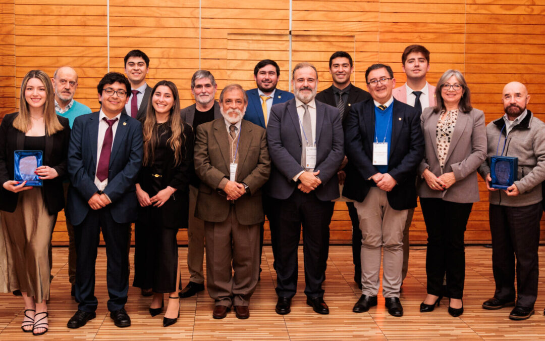 Estudiante Sebastián Yáñez recibe reconocimiento por tesis sobre valorización de residuos en el CIBIM 2024