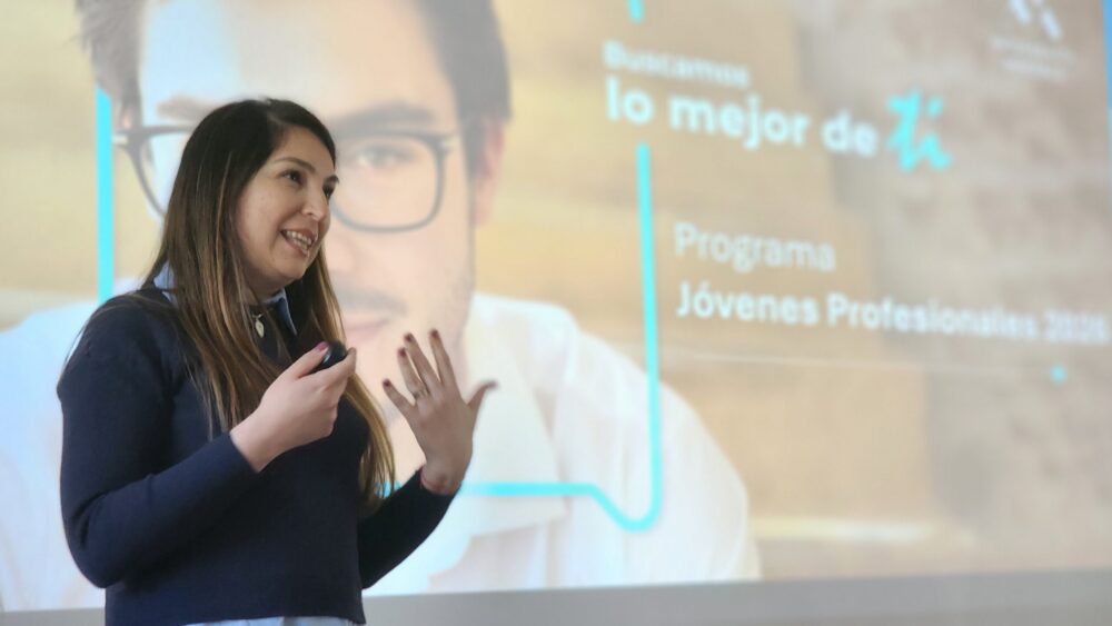 Jornada “Perspectivas que Transforman” reunió a estudiantes en el marco del Mes de la Minería