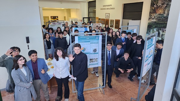 Ante desafíos en la metalurgia extractiva estudiantes de primer año presentaron soluciones como parte de asignatura