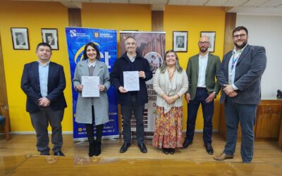 FI UdeC y CEAT firman convenio de colaboración