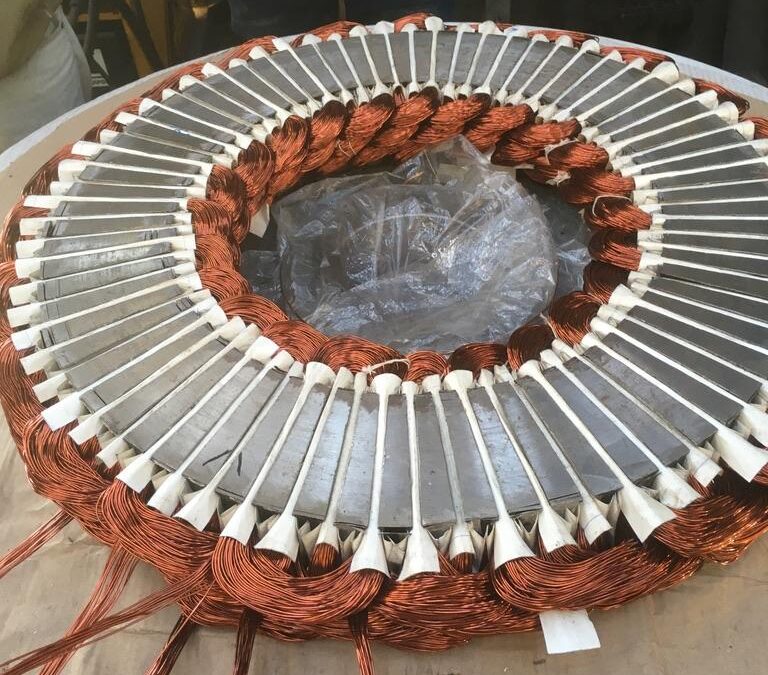 Tecnología UdeC busca reducir la dependencia de materias primas críticas en motores eléctricos