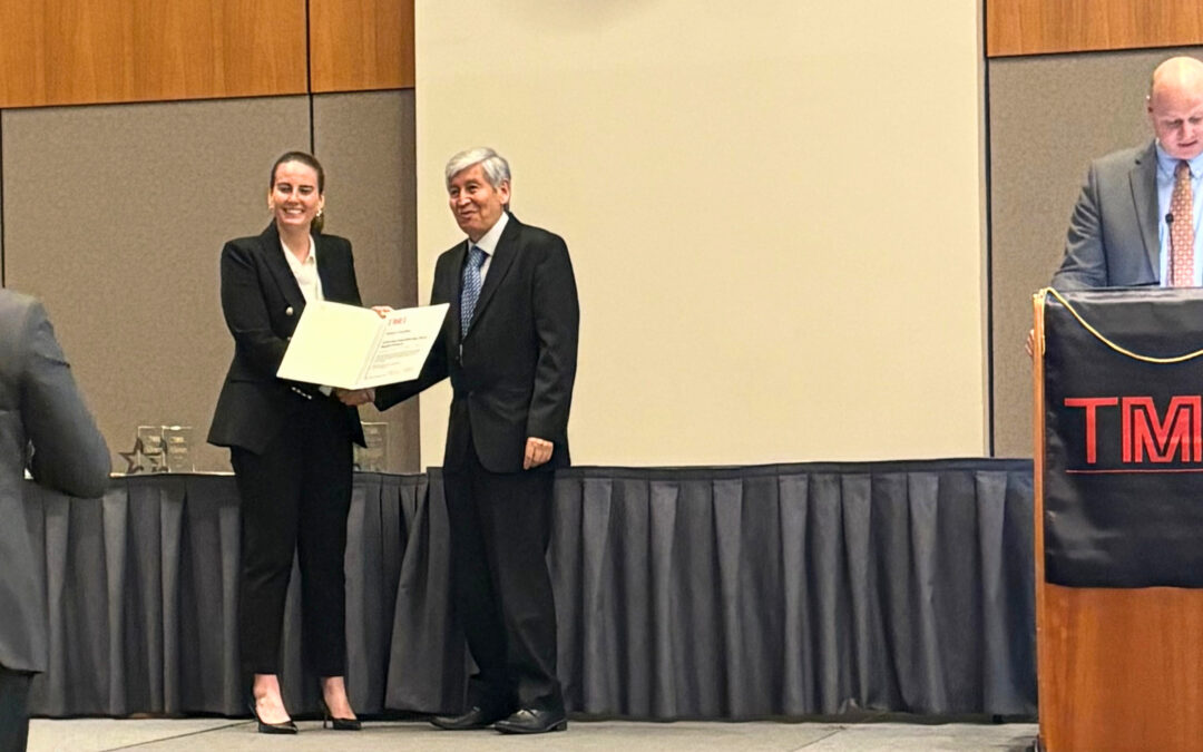 Académico Dr. Rafael Padilla recibe premio internacional al mejor artículo en pirometalurgia
