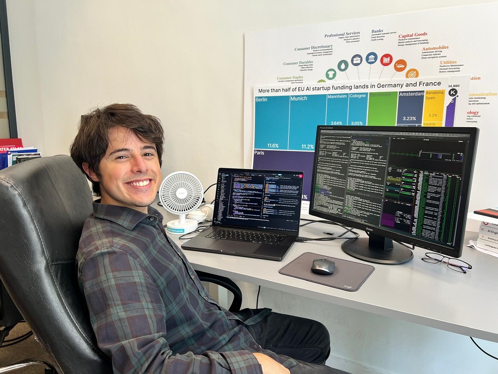 Francisco Ríos lleva su formación en Ingeniería UdeC al ecosistema europeo de IA