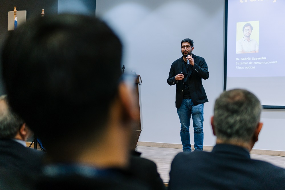 Seminario abordó desafíos de la infraestructura digital nacional y local