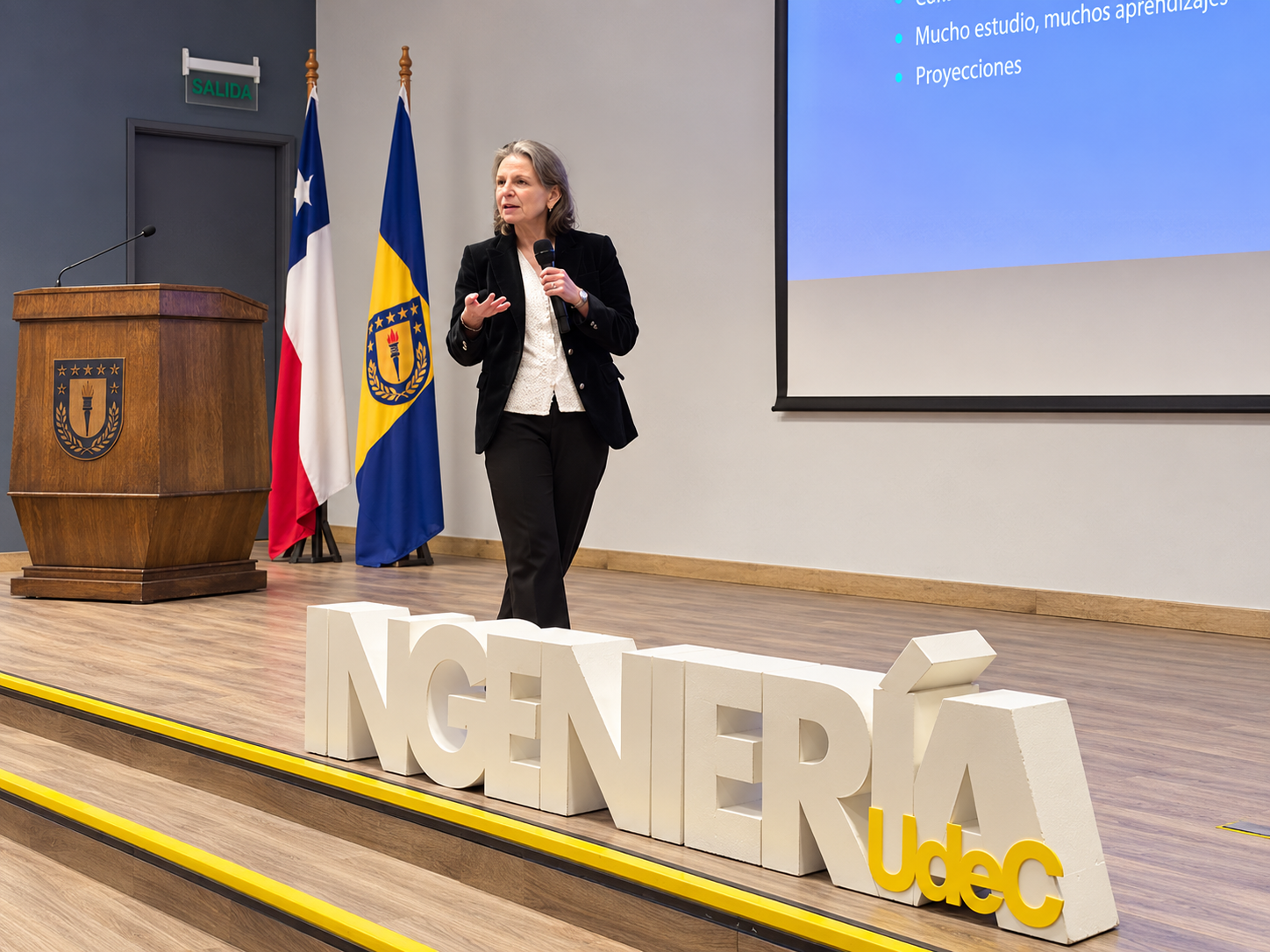 El "Viaje de Ser Ingeniera" reunió a Gloria Ledermann con nuevas generaciones de Ingeniería UdeC